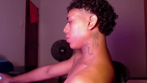 Snapshot of lord_dainn chatting on 05-09-26, 05:45 lord_dainn online show from 05-09-26, 05:45