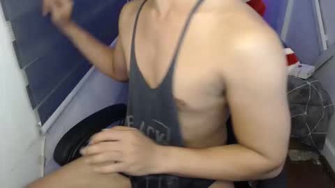 Macky online show from 10-31-25, 02:45