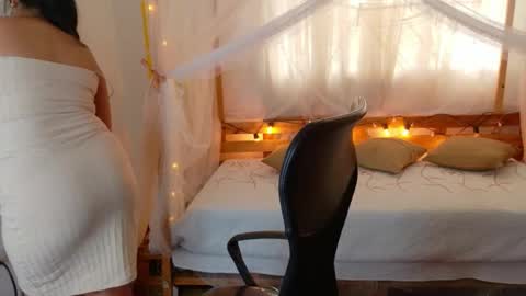 loreanis online show from 03-12-26, 07:53