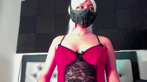 Snapshot of loredepp chatting on 10-19-25, 03:29 Lore Depp online show from 10-19-25, 03:29