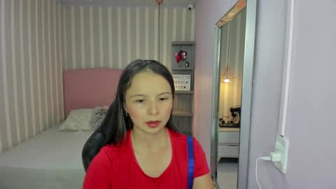 lorelaigiven online show from 10-08-25, 12:25