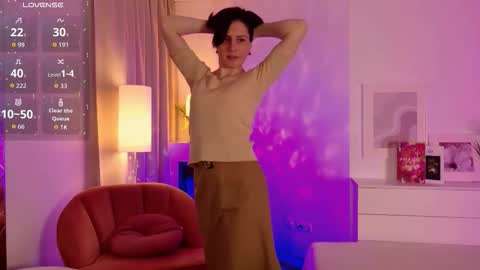 Loren online show from 03-09-26, 06:06