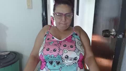 Snapshot of lorenatits chatting on 02-06-25, 06:46 Lorena.. online show from 02-06-25, 06:46
