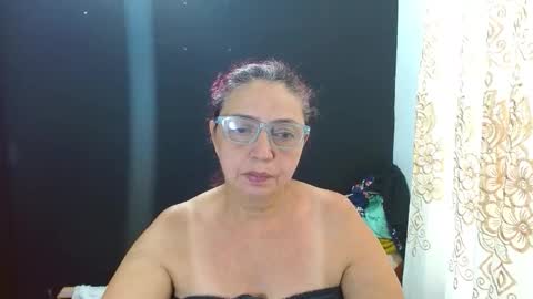 Snapshot of lorenatits chatting on 10-05-25, 05:22 Lorena.. online show from 10-05-25, 05:22