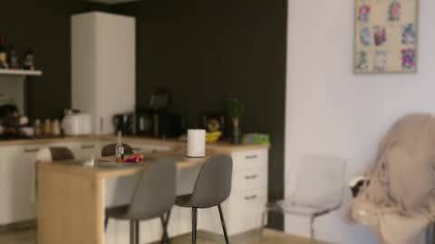 Amelia online show from 09-25-25, 07:06