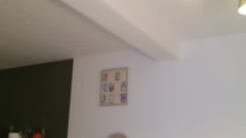 Amelia online show from 10-11-25, 07:01