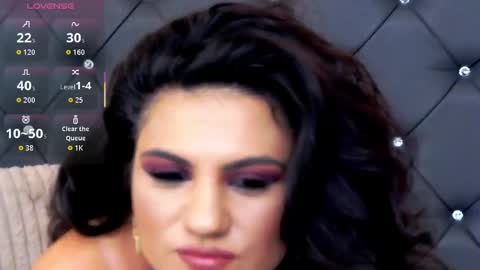 Lorenne Mays online show from 11-23-25, 11:48