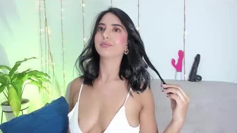 L O R E N online show from 03-03-26, 11:10