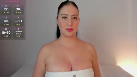 Snapshot of lorent_clemont chatting on 03-10-26, 06:24 Lorent online show from 03-10-26, 06:24