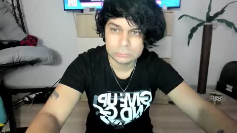 LORENZO Boy online show from 01-11-26, 09:31