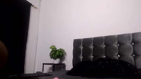 Snapshot of lorenztaylor chatting on 12-14-24, 03:29 lorena online show from 12-14-24, 03:29