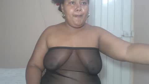 Snapshot of lorenztaylor chatting on 09-22-25, 06:37 lorena online show from 09-22-25, 06:37