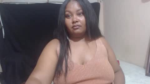 Snapshot of lorenztaylor chatting on 10-15-25, 07:30 lorena online show from 10-15-25, 07:30