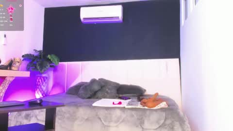lorena online show from 05-04-26, 06:37
