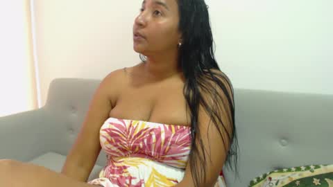 Snapshot of loretta_ chatting on 12-02-24, 06:10 Loretta Gmez online show from 12-02-24, 06:10