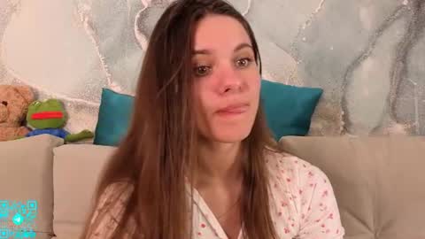 Chloe for Fan BlackHole online show from 06-20-26, 05:49