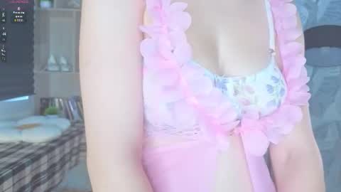 Snapshot of lorettedarsi chatting on 07-06-26, 01:02 lorettedarsi online show from 07-06-26, 01:02
