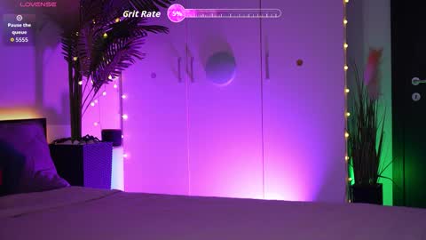 LoretteLorena online show from 01-11-26, 07:41