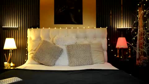 LoretteLorena online show from 06-19-26, 04:06