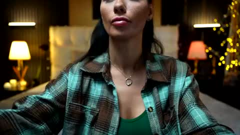 LoretteLorena online show from 07-06-26, 03:58