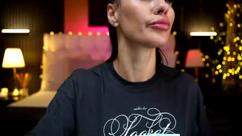 LoretteLorena online show from 07-26-26, 04:31