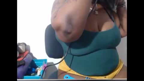 loretybighot online show from 01-17-25, 12:21