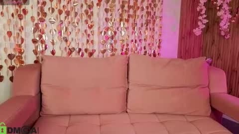 Snapshot of lori_blossom chatting on 02-13-26, 09:16 LORI online show from 02-13-26, 09:16