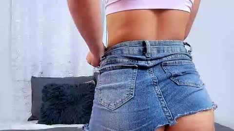 Snapshot of lori_evans1 chatting on 02-28-26, 08:37 Lori Evans online show from 02-28-26, 08:37