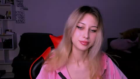 Lori online show from 10-14-25, 04:30