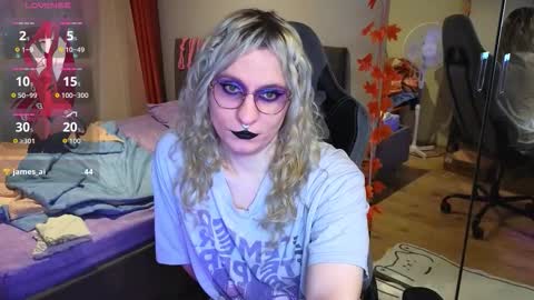 Snapshot of lori_myaf chatting on 11-13-25, 01:43 Lori ----------------------------------- online show from 11-13-25, 01:43