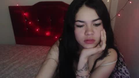 loriiiany online show from 03-25-26, 02:39