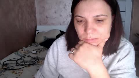 LorraGrey online show from 04-03-26, 05:49