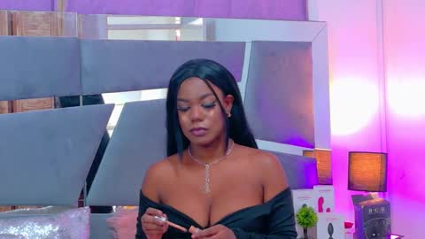 Snapshot of lorraine_johnson chatting on 03-10-26, 06:24 lorraine_johnson online show from 03-10-26, 06:24