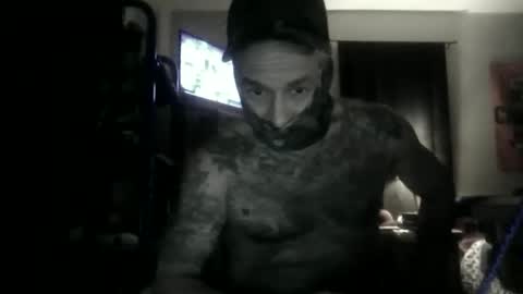 Snapshot of lostcause1313 chatting on 11-15-25, 05:27 lostcause1313 online show from 11-15-25, 05:27