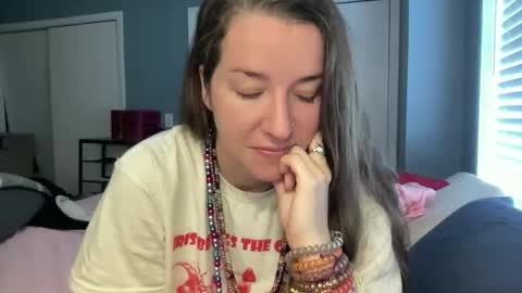 lothlori online show from 02-19-26, 02:24