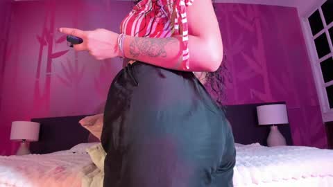 Snapshot of lotti_carter chatting on 01-20-25, 03:26 Lotti online show from 01-20-25, 03:26