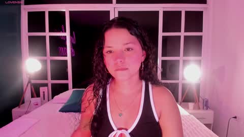 Snapshot of lotti_carter chatting on 01-25-25, 01:10 Lotti online show from 01-25-25, 01:10