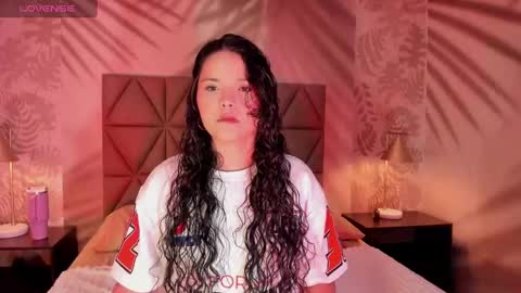 Snapshot of lotti_carter chatting on 01-28-25, 03:04 Lotti online show from 01-28-25, 03:04