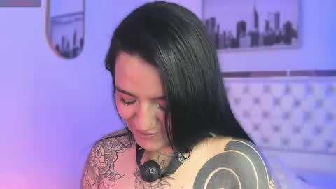 lottie_fox online show from 03-17-26, 04:06