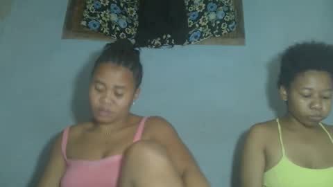 louane98 online show from 04-28-26, 05:40