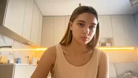 Bella online show from 06-10-26, 06:45