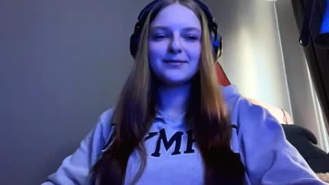 Snapshot of louettafoussell chatting on 04-03-26, 12:14 Sora online show from 04-03-26, 12:14