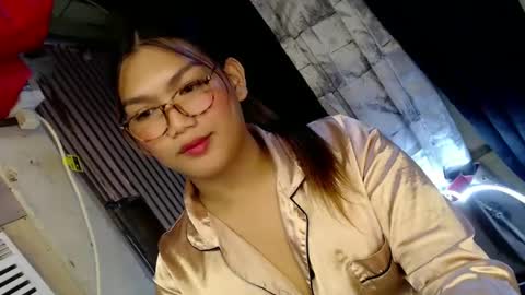 Sweet   online show from 12-20-24, 10:43