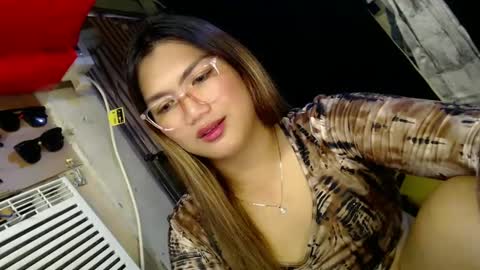 Sweet   online show from 01-08-25, 08:16