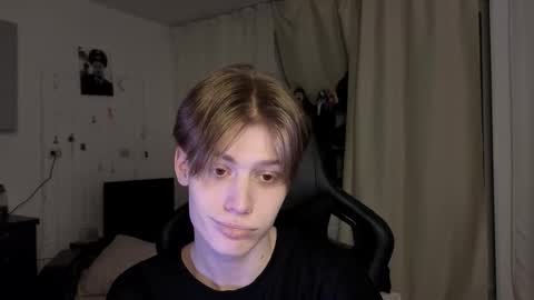 Snapshot of louie_evans chatting on 02-03-26, 06:46 louie_evans online show from 02-03-26, 06:46