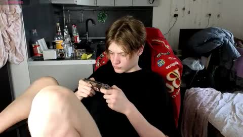 Snapshot of louie_evans chatting on 03-09-26, 07:56 louie_evans online show from 03-09-26, 07:56