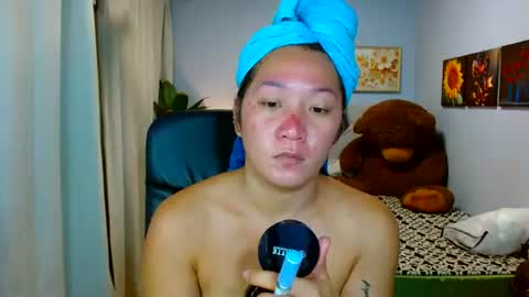 Snapshot of louie_sexy chatting on 06-15-26, 07:21 Cathy online show from 06-15-26, 07:21