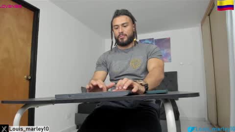Snapshot of louis_marley_ chatting on 02-27-25, 01:48 louis_marley_ online show from 02-27-25, 01:48