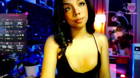 Snapshot of louisassy chatting on 06-21-26, 03:20 Louisa online show from 06-21-26, 03:20