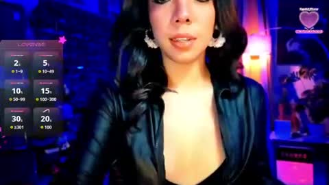 Snapshot of louisassy chatting on 07-02-26, 02:44 Louisa online show from 07-02-26, 02:44